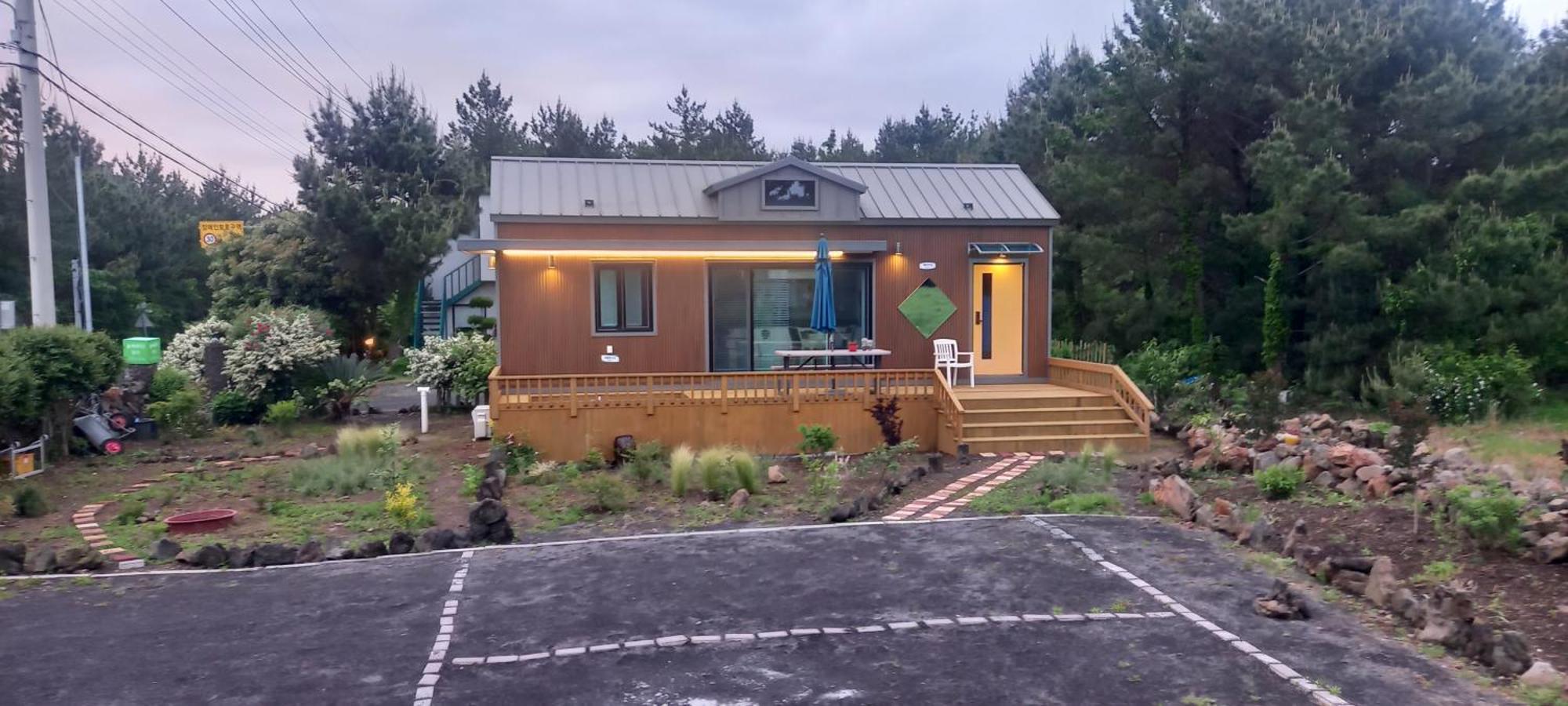 Hamdeok Pool Villa Pension Чеджудо Экстерьер фото